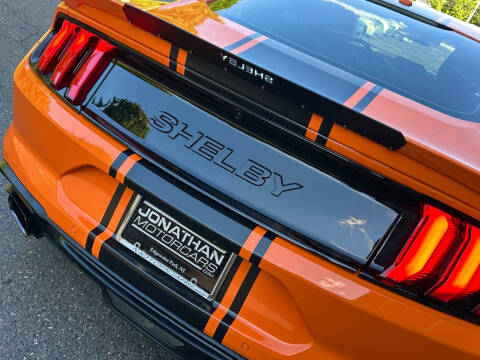 2020 Ford Mustang