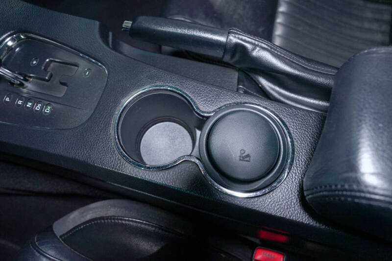 2004 Ford Thunderbird Deluxe