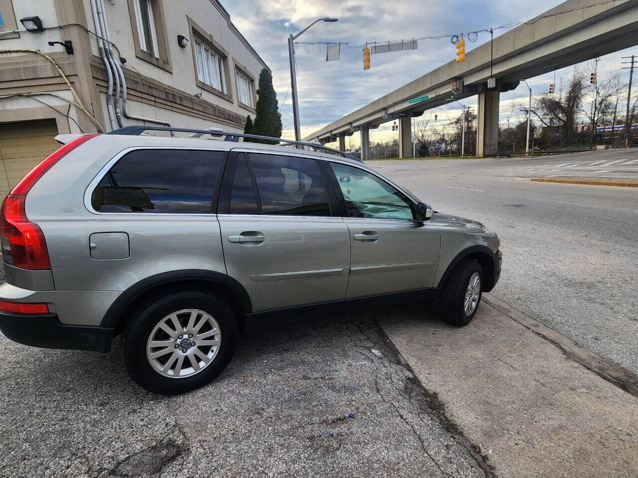 2008 Volvo XC90 for sale at Uptown Diplomat Motor Cars in BALTIMORE, MD