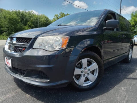 2013 Dodge Grand Caravan for sale at Car Castle 2 in Beach Park IL