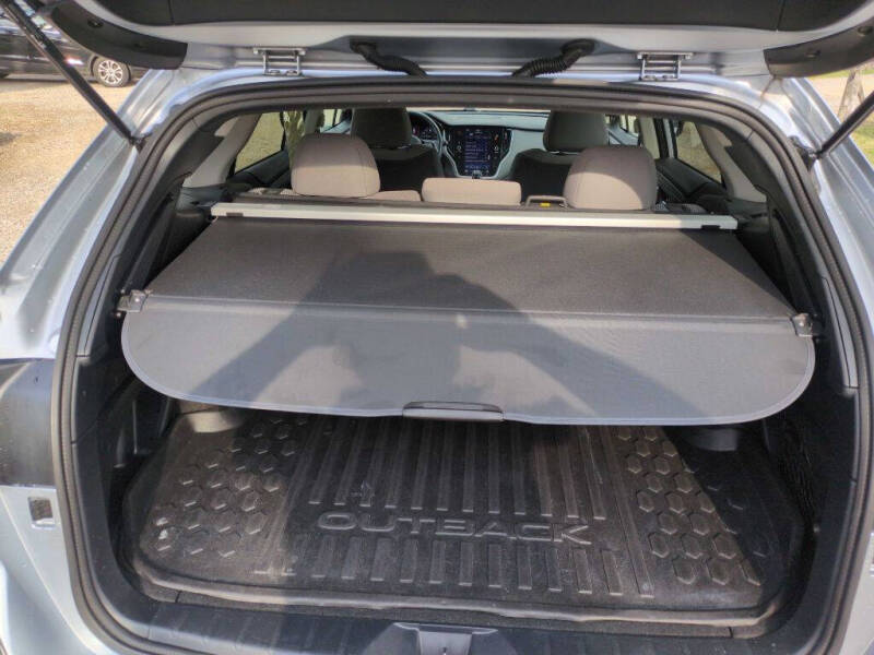 2022 Subaru Outback Premium