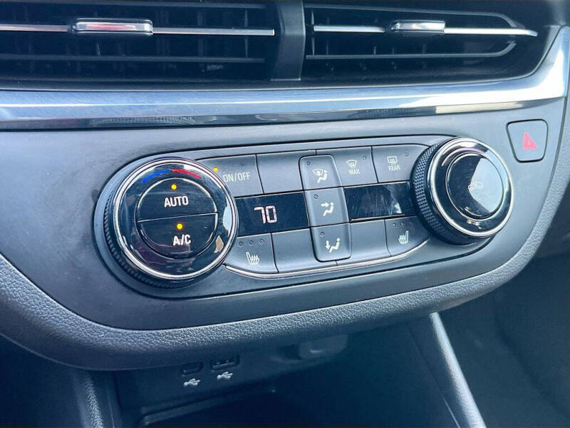 2025 Buick Envista Preferred