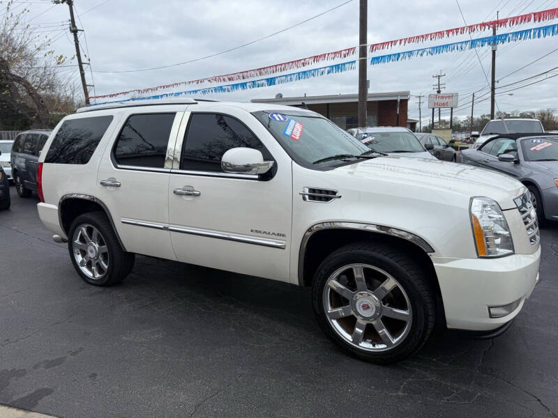 2011 Cadillac Escalade Premium