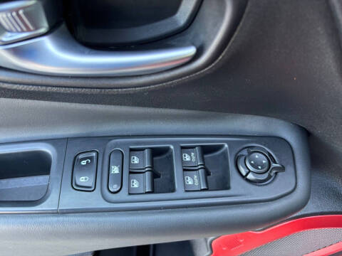 2016 Jeep Renegade Trailhawk