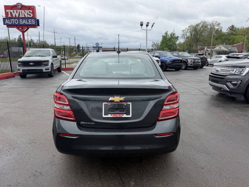 2019 Chevrolet Sonic LS Auto