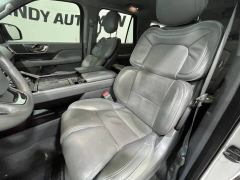 2019 Lincoln Navigator Select