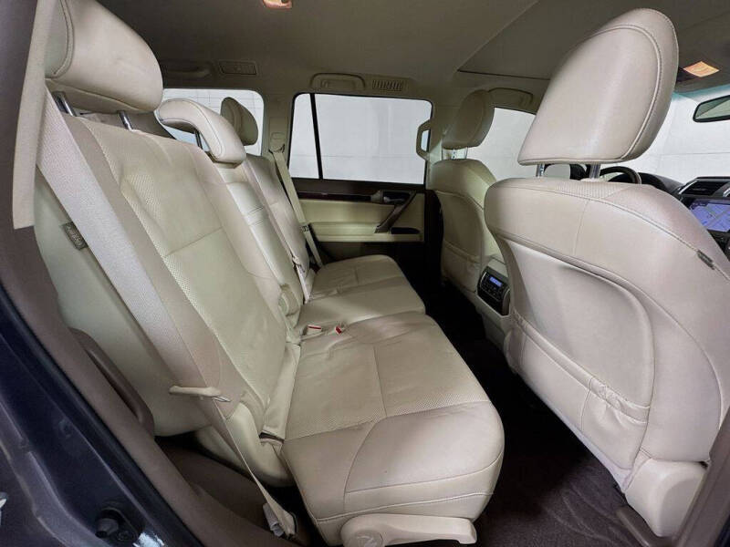 2017 Lexus GX 460