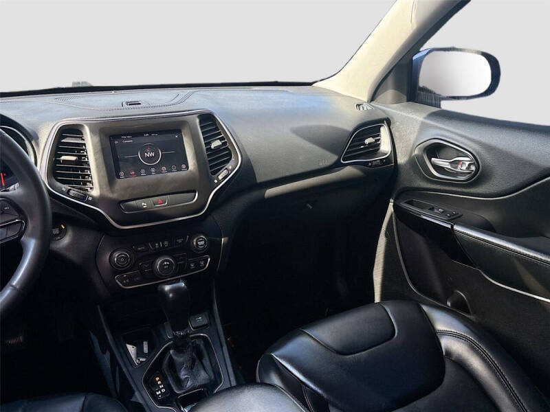 2020 Jeep Cherokee Altitude