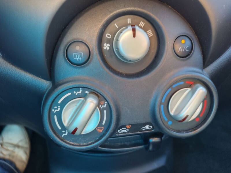 2014 Nissan Versa Note SV