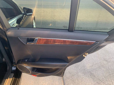 2010 Mercedes-Benz C-Class C 300 Sport