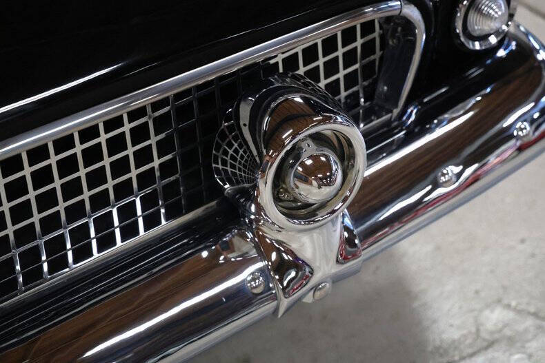 1956 Ford Thunderbird