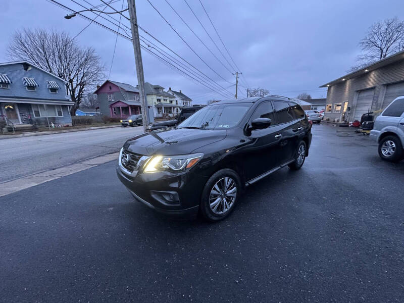 2019 Nissan Pathfinder SV