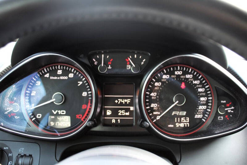 2010 Audi R8 5.2 quattro