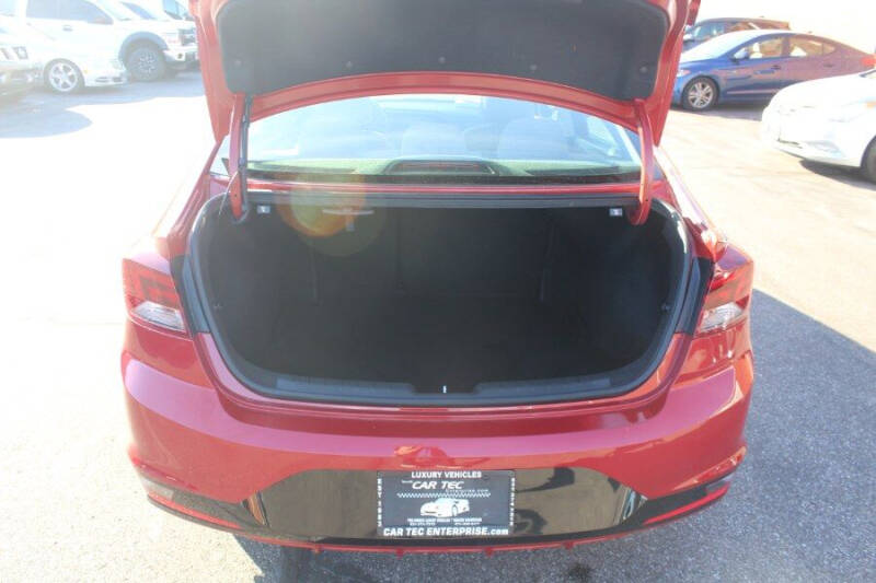 2020 Hyundai Elantra