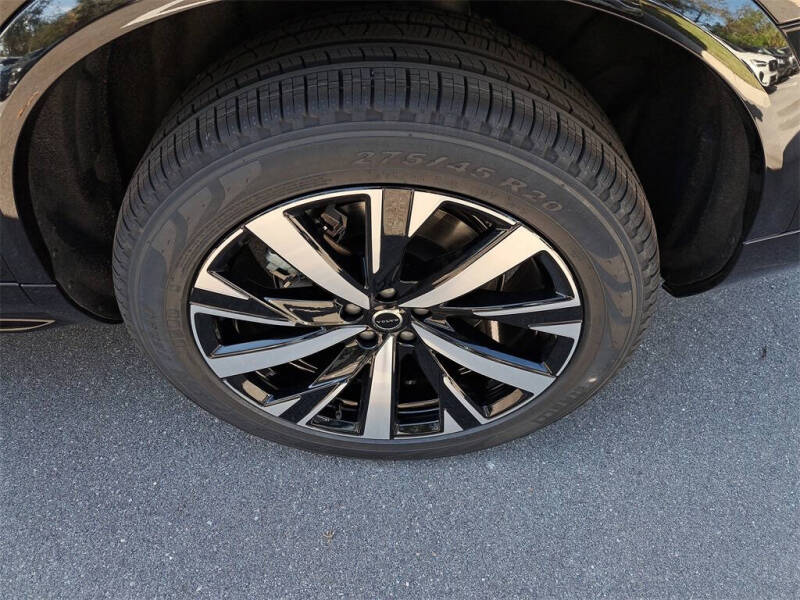 2026 Volvo XC90 B6 Core