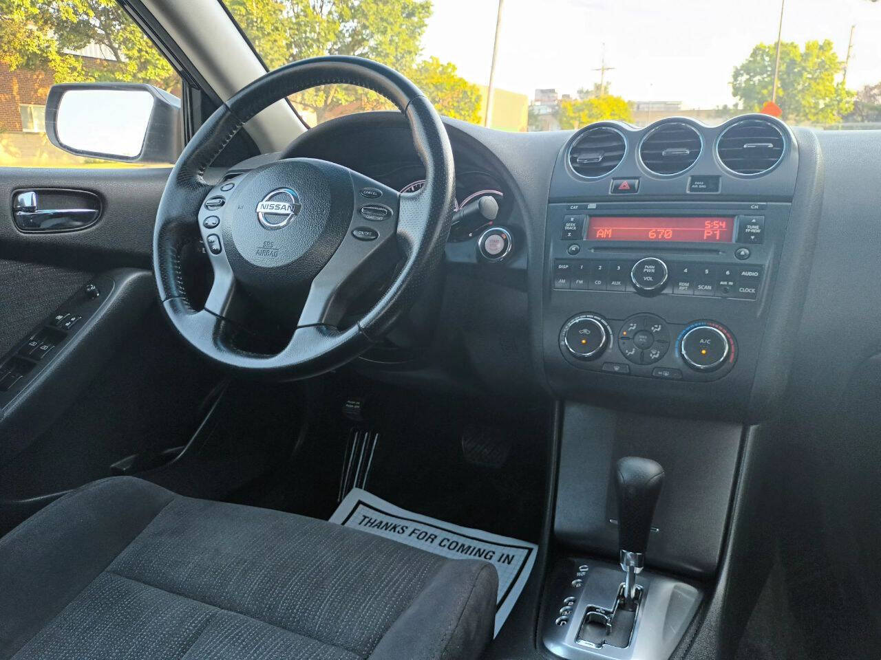 2012 Nissan Altima for sale at Ideal Cars LLC in Skokie, IL