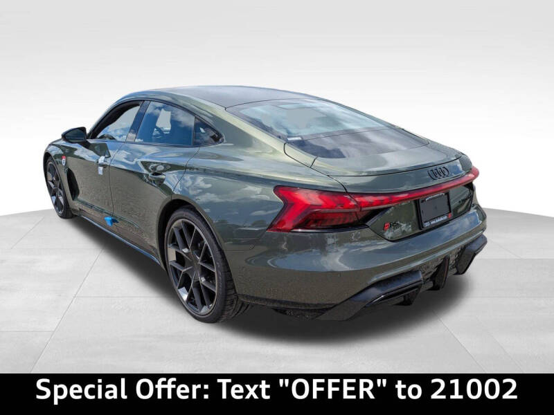 2025 Audi RS e-tron GT performance quattro