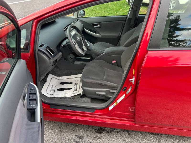 2010 Toyota Prius III