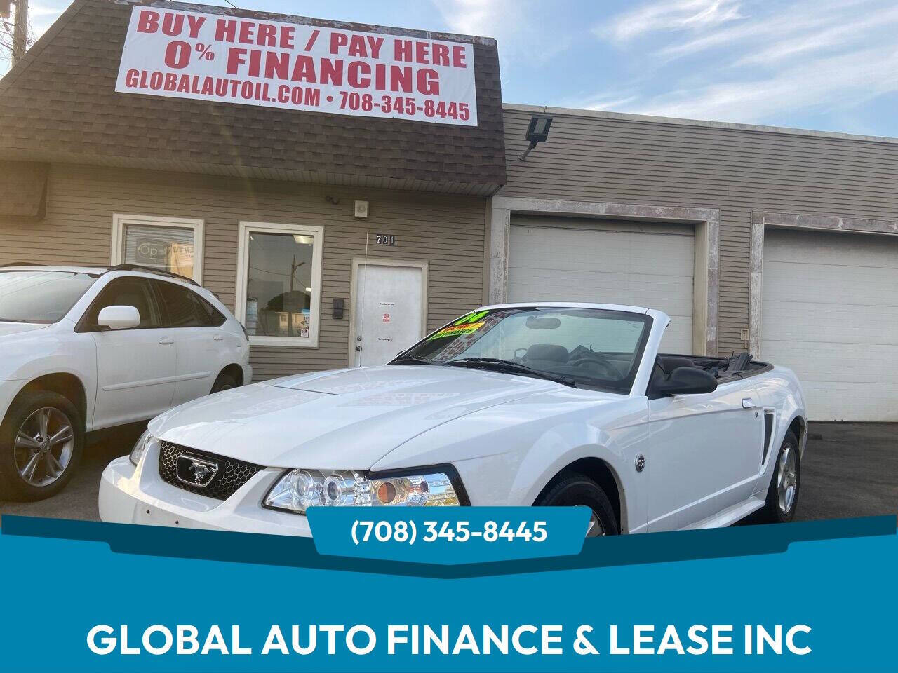 2004 Ford Mustang Deluxe