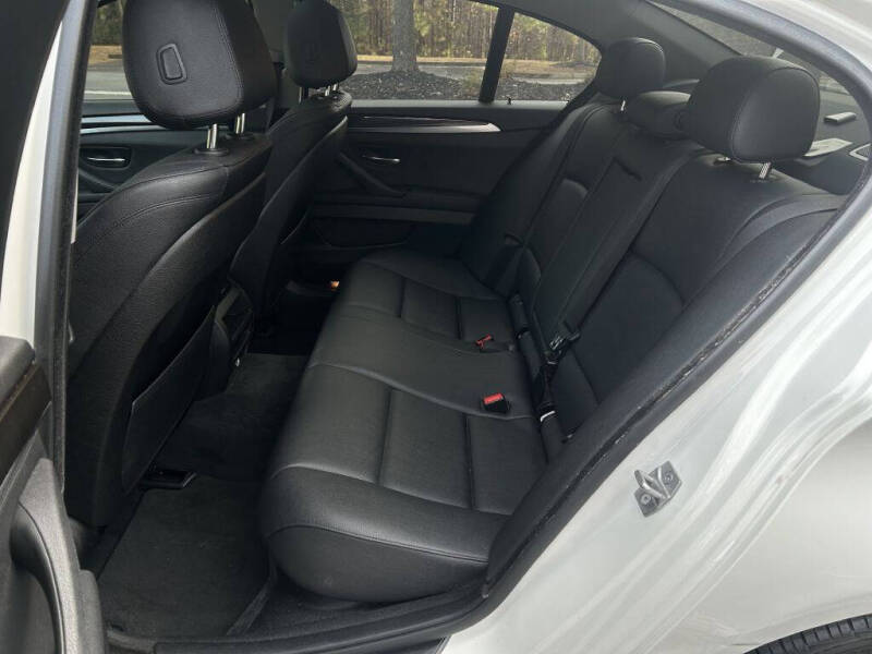 2016 BMW 5 Series 528i