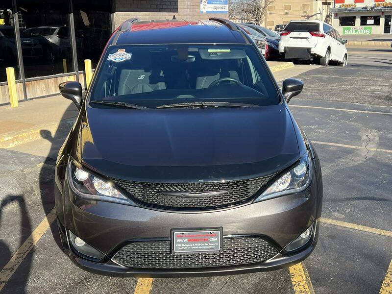 2018 Chrysler Pacifica Touring Plus