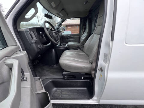2018 GMC Savana 2500