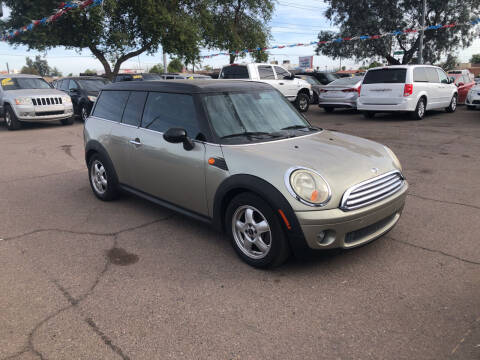 2009 MINI Cooper Clubman for sale at Valley Auto Center in Phoenix AZ