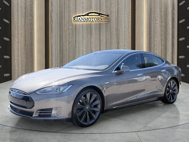 2015 Tesla Model S 70D