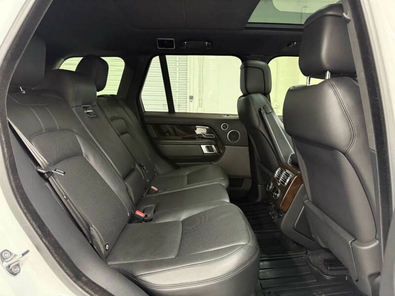 2020 Land Rover Range Rover P525 HSE