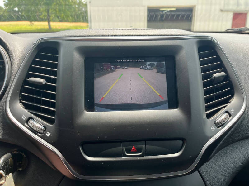 2019 Jeep Cherokee Latitude
