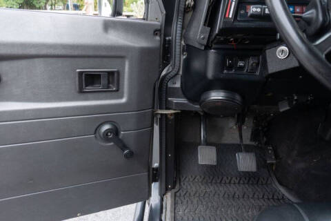 1991 Land Rover Defender