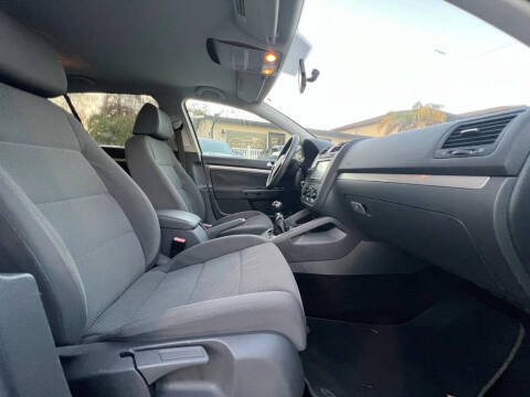 2008 Volkswagen Rabbit S