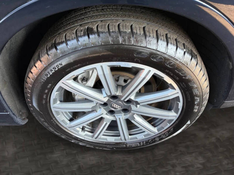 2017 Audi Q7 3.0T quattro Premium Plus