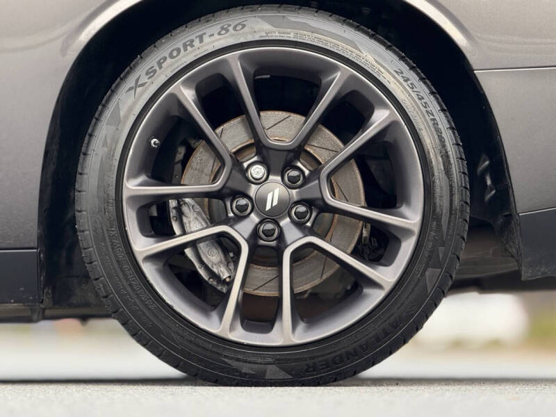 2020 Dodge Challenger