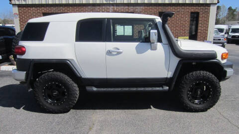 2014 Toyota FJ Cruiser for sale at Vans Of Great Bridge in Chesapeake VA