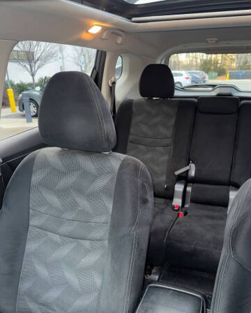 2016 Nissan Rogue SV