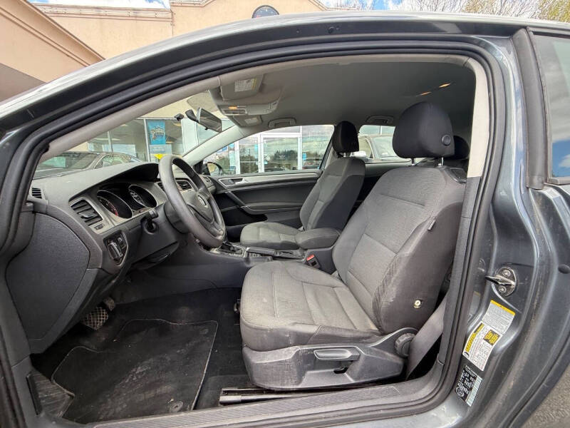 2015 Volkswagen Golf TSI S