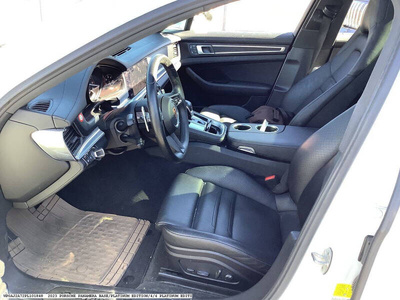 2023 Porsche Panamera