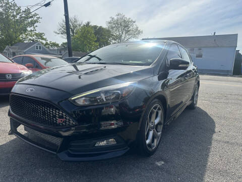 2017 Ford Focus ST