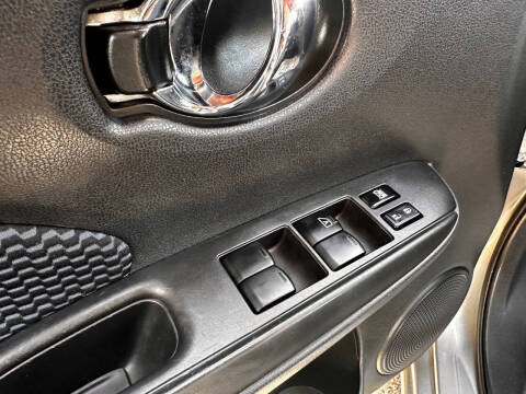 2015 Nissan Versa Note SV