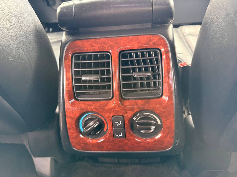 2005 Acura MDX Touring w/Navi w/RES