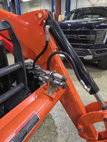 2021 Kubota M62  Tractor  Loader  Backhoe