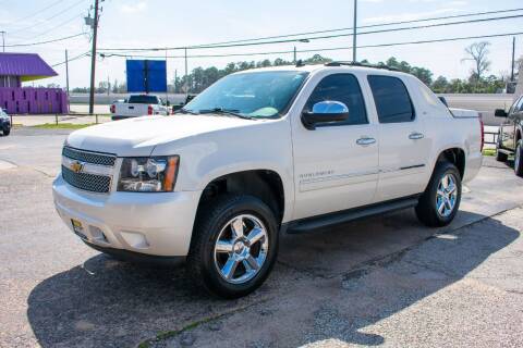 2012 Chevrolet Avalanche for sale at Bay Motors in Tomball TX