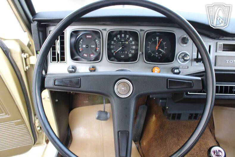 1973 Toyota Corona