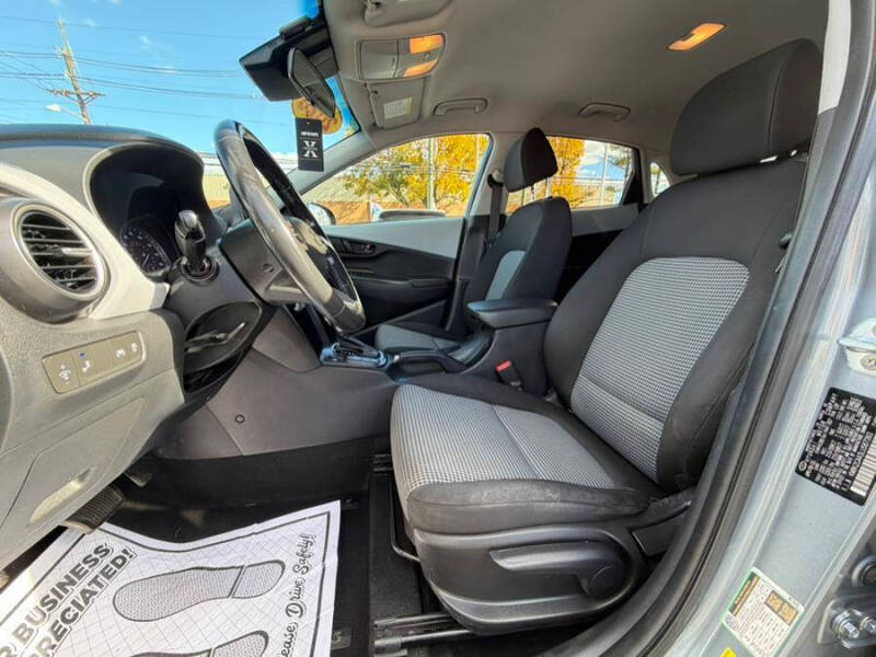 2020 Hyundai Kona SEL