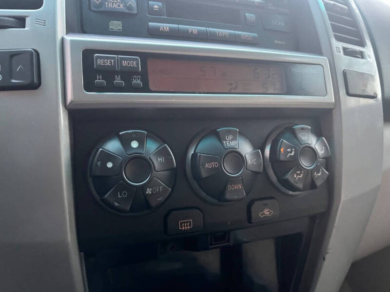 2004 Toyota 4Runner SR5