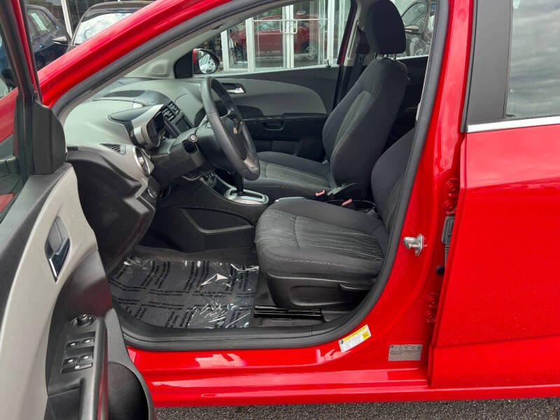 2013 Chevrolet Sonic LT Auto