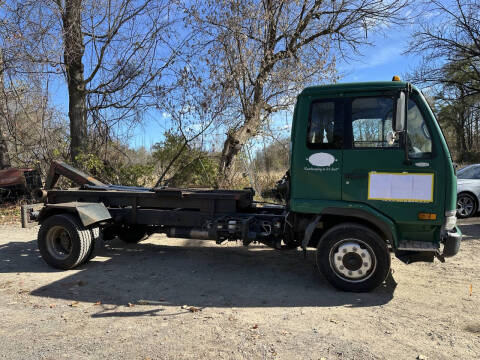 2001 UD Trucks UD2300
