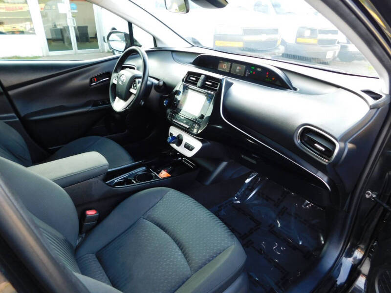 2018 Toyota Prius Three