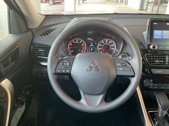 2026 Mitsubishi Eclipse Cross LE